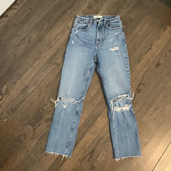 Abercrombie Ankle Straight Ultra High Rise Jean, 26 Tall, Curve Love - Picture 1 of 6